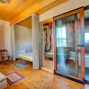2* Guest house Wonderland
